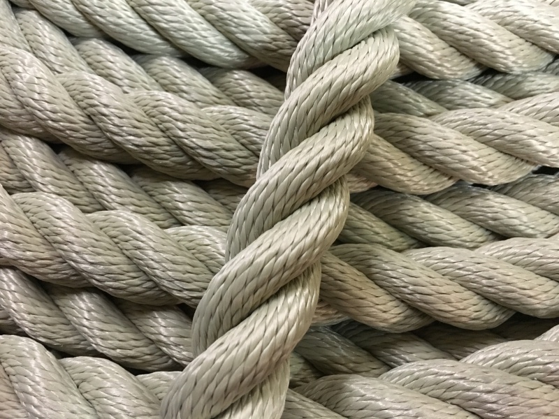 Choosing the Right Marine Rope Supplier: A Guide to Managing the Seas of Quality